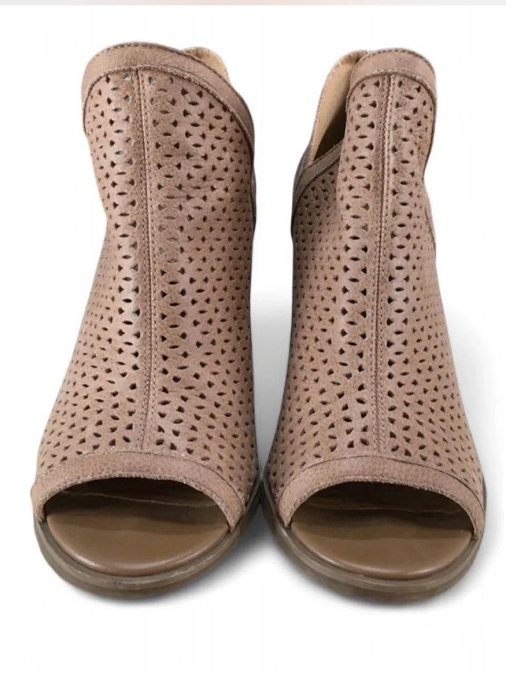 Lucky Brand Taupe Perforated Peep-Toe Block Heel Leather Bootie 8.5